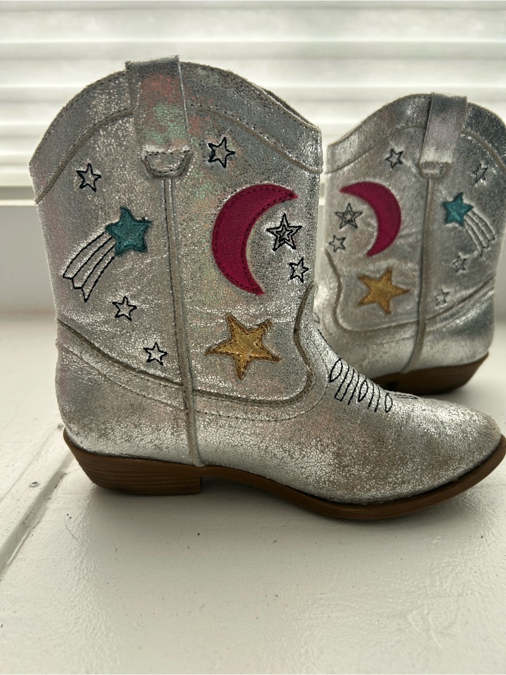 Tucker + Tate Silver Metallic Cowboy Boots with Colorful Moon & Stars Toddler 12